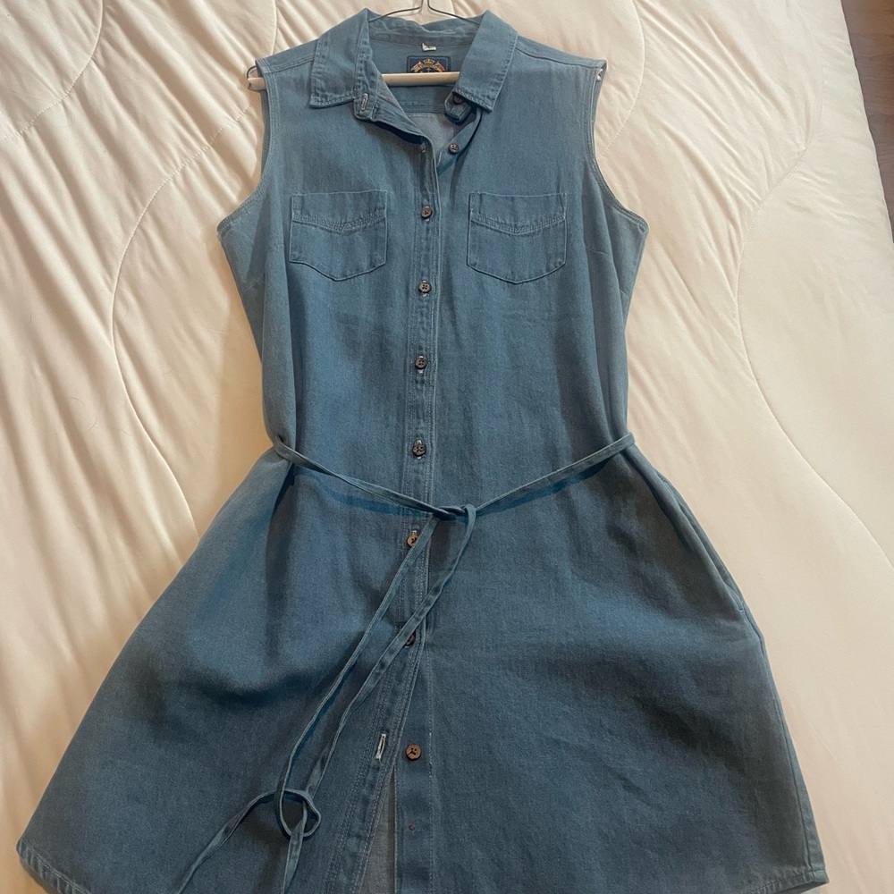 Blue Denim Dress. Button down front with tie waist. Sleeveless. Size Large.